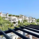 Apartament Duplex-penthouse With Stunning Panoramic View Marbella