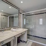 Duplex-penthouse With Stunning Panoramic View דירה