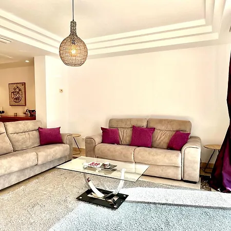 Apartment Duplex-penthouse With Stunning Panoramic View Marbella