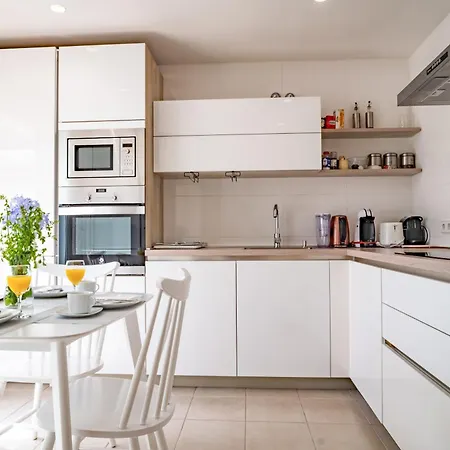 아파트 Duplex-penthouse With Stunning Panoramic View 마르베야