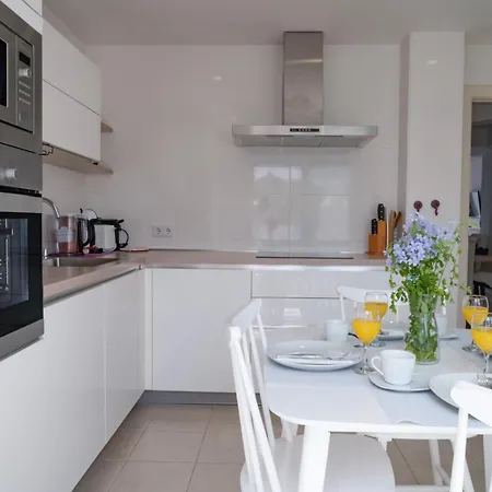 아파트 Duplex-penthouse With Stunning Panoramic View *