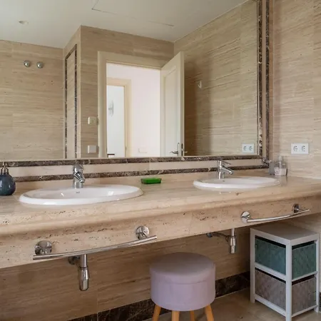 Duplex-penthouse With Stunning Panoramic View