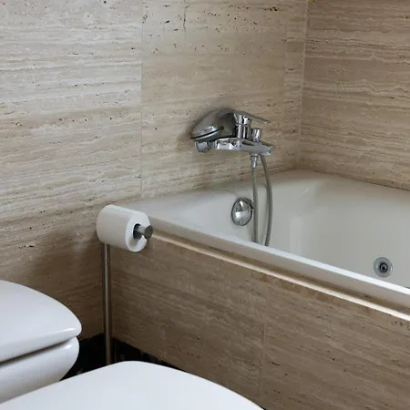 Duplex-penthouse With Stunning Panoramic View 아파트 *