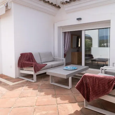 Duplex-penthouse With Stunning Panoramic View *