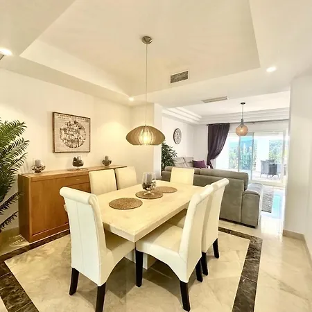 Duplex-penthouse With Stunning Panoramic View