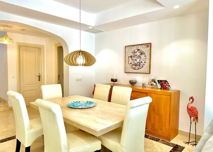 公寓 Duplex-penthouse With Stunning Panoramic View 马尔韦利亚