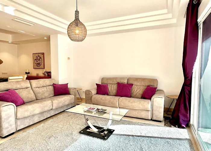 Daire Duplex-penthouse With Stunning Panoramic View Marbella